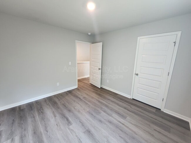 Building Photo - 3774 River Rock Rd