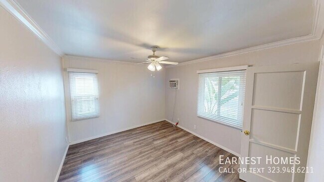 Building Photo - 5917 White Oak Ave