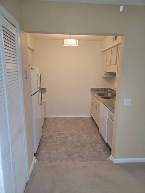 Kitchen 1 - 3209 Heathstead Pl