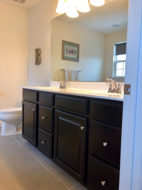 Building Photo - 39 Wallace Rd