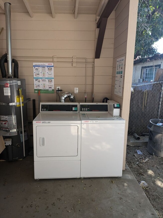 Building Photo - Wonderful 3-bedroom: