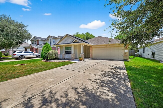 Building Photo - 2611 Floral Bloom Way