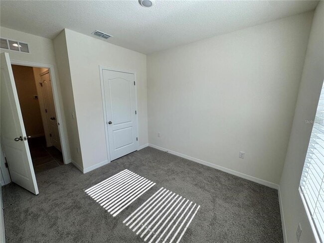 Building Photo - 603 Muskrat Dr