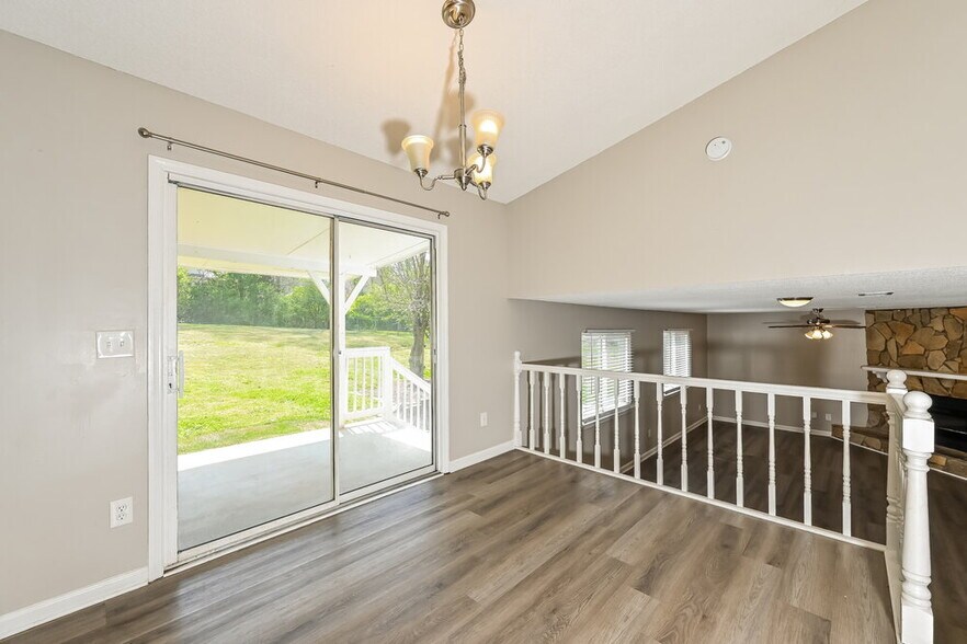 Building Photo - 3350 Eastwood Trail