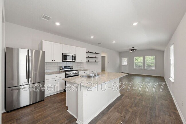 Building Photo - 13927 Borolanite Dr