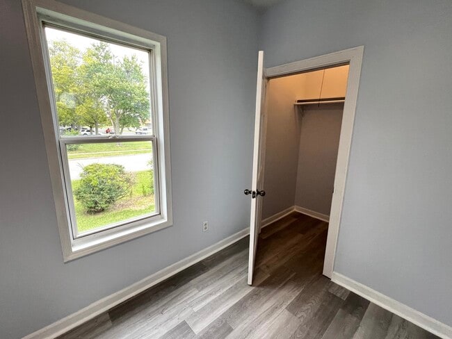 Building Photo - 3002 Green St