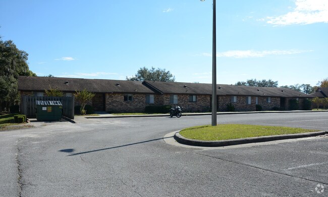 Primary Photo - Heritage Villas of Zephyrhills