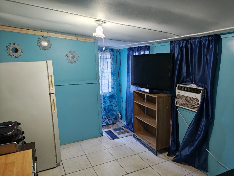 Building Photo - 146 Beach Manor Ct