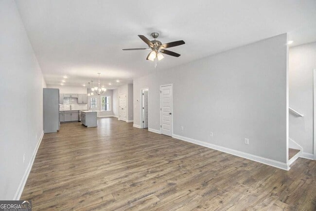 Building Photo - 124 Crestpoint Rd