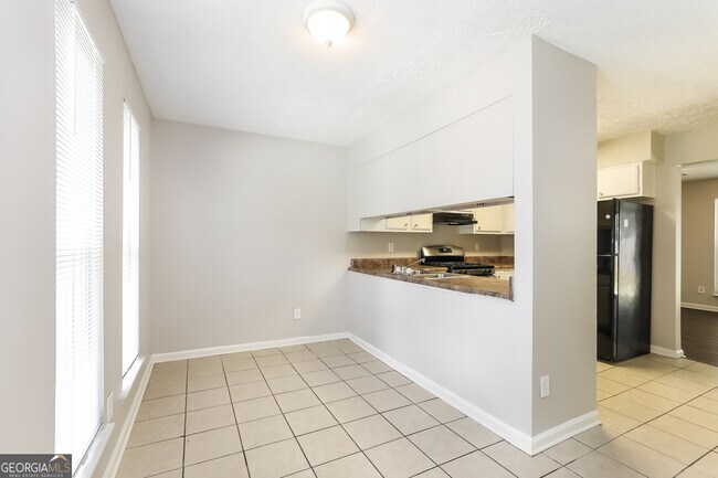 Building Photo - 789 Heritage Oaks Dr