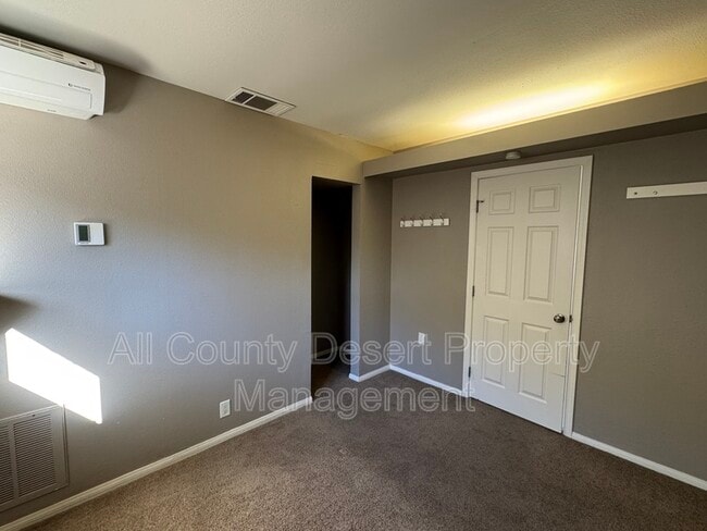 Building Photo - 70181 Sun Valley Dr