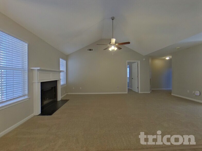 Building Photo - 4365 Reserve Hill Crossing