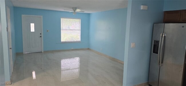 Building Photo - 4520 Fluvia Ave