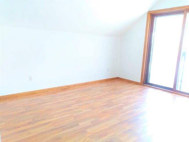Building Photo - 6830 Yuma Dr