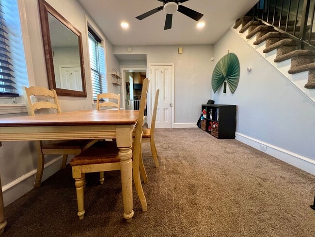 Building Photo - Gorgeous 3-Bedroom Townhome in East Falls! Available June 1st!