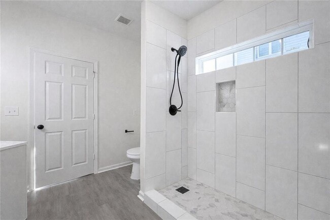 Building Photo - 2259 Sisk St NW