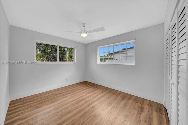 Building Photo - 15010 NE 7th Ave