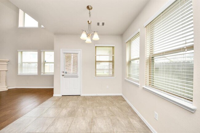 Building Photo - 2714 Birchwood Meadow Ct