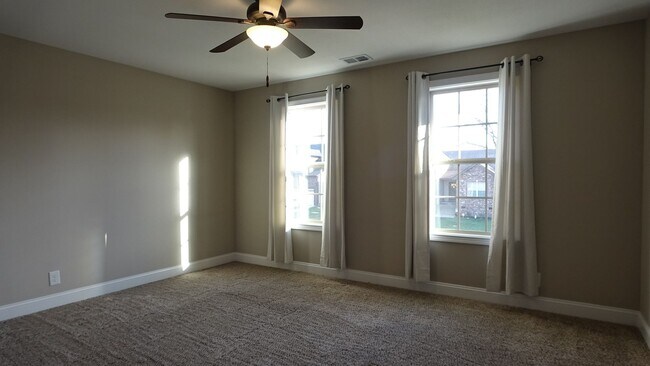 Building Photo - 2341 Danbury Dr