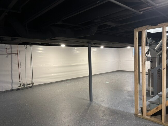 Building Photo - 3226 181st St