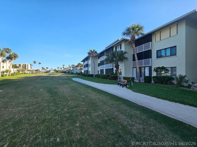 Building Photo - 2400 S Ocean Dr