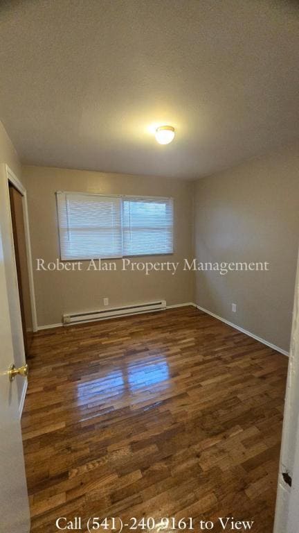 Building Photo - 3302 SW Jay Ave