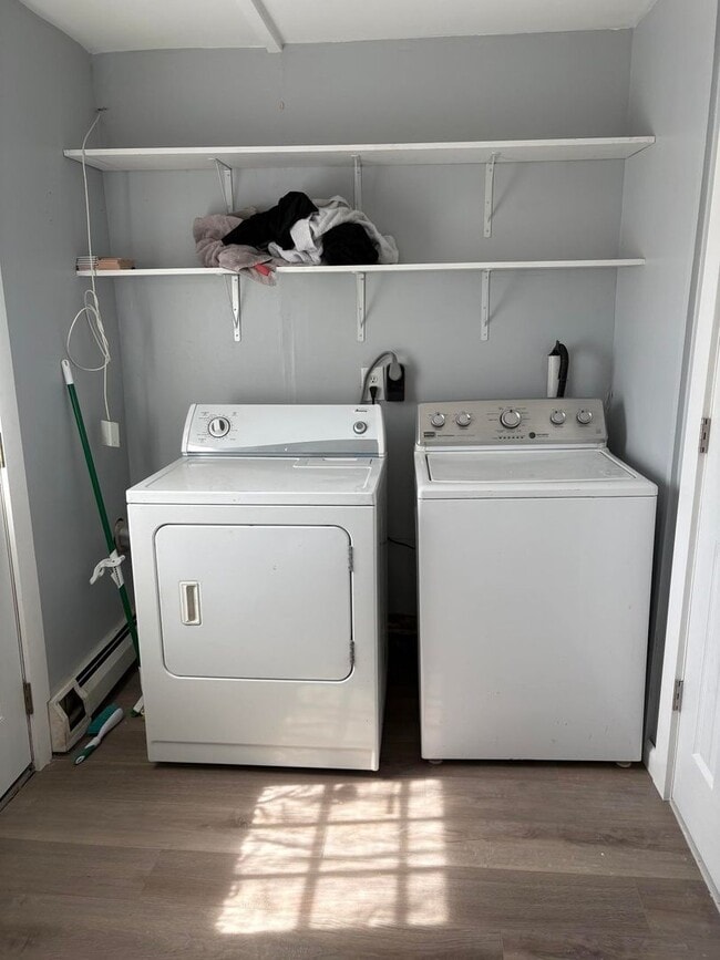 Building Photo - 23 Bowers Ave