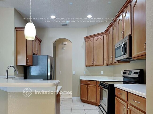 Building Photo - 1922 Raven Manor Dr