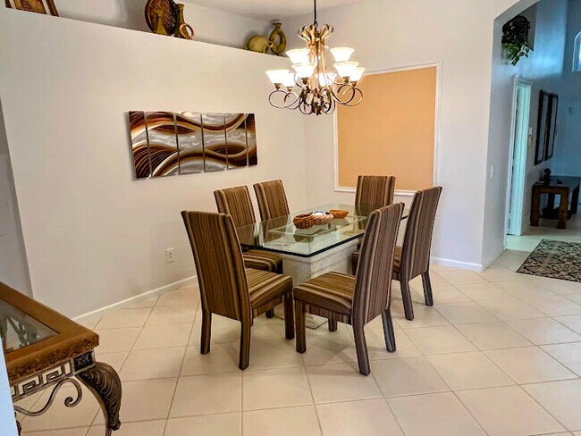 Building Photo - 7601 Las Cruces Ct