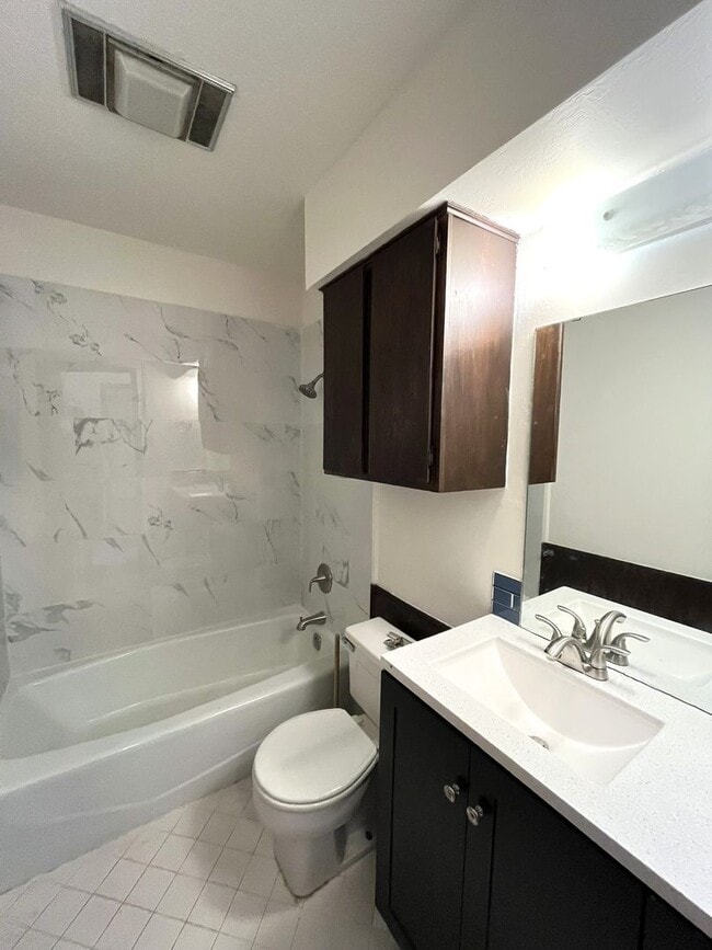 Building Photo - 2 Bed 2 Bath 2 Car Garage in Norman