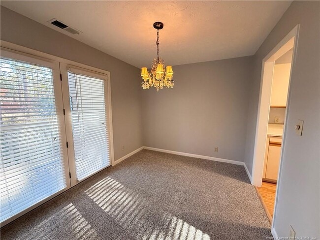 Building Photo - 663 Bartons Landing Pl