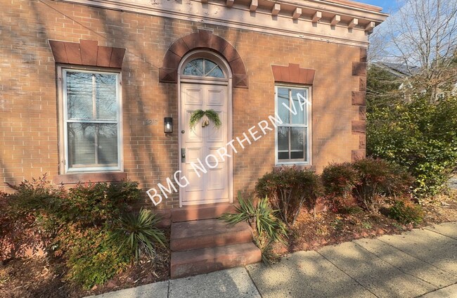 Building Photo - 9218 Portner Ave