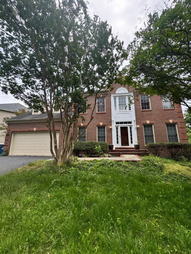 Building Photo - 12385 Cold Stream Guard Ct