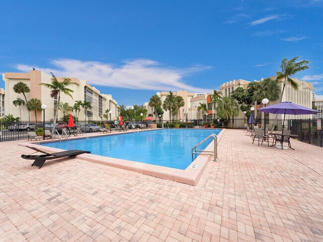 Building Photo - 801 Three Islands Boulevard