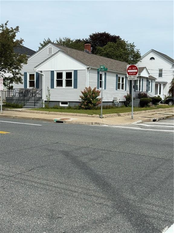 Primary Photo - 315 Smithfield Ave