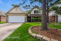 Building Photo - 21930 Golden Cedar Dr