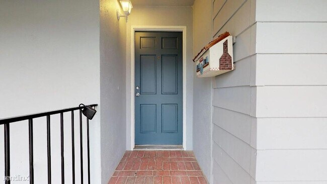 Building Photo - 3 br, 2 bath House - 5763 Waltrip Lane