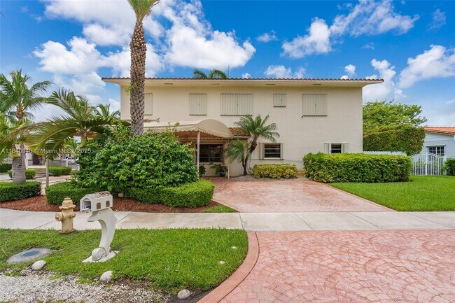 Primary Photo - 12845 SW 49th Terrace