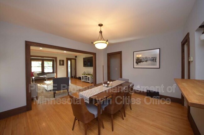 Building Photo - 4201 2nd Ave S