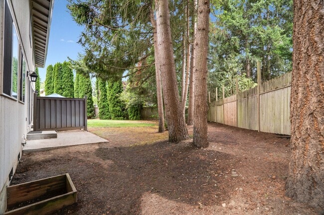 Building Photo - 3bd/2ba Duplex in Puyallup