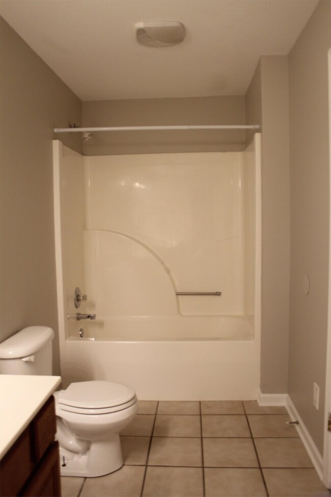 Building Photo - 7638 Emory Cove Way