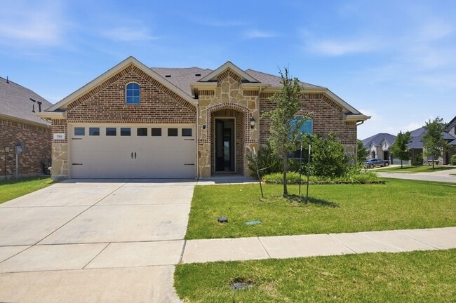 Building Photo - 700 Pistachio Pkwy