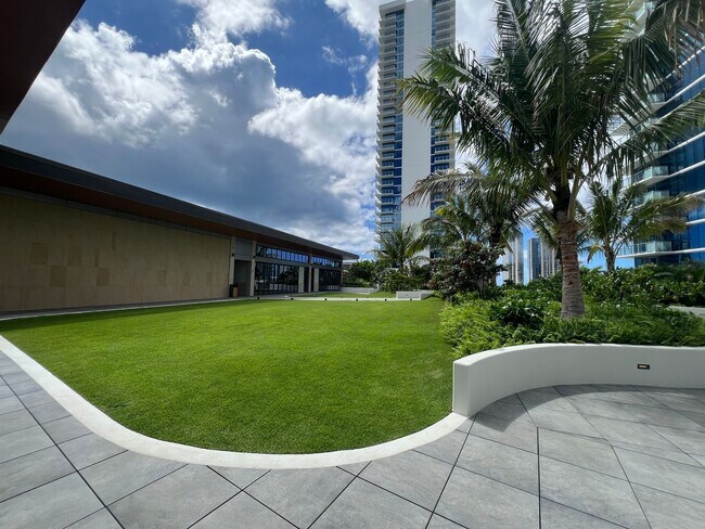 Building Photo - The Park Of Keeaumoku- Newly open condo, S...