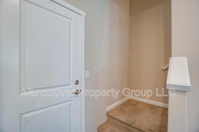 Building Photo - 15224 NE 70th St