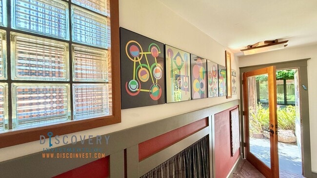 Building Photo - Charming Custom Retreat in Prime Berkeley ...