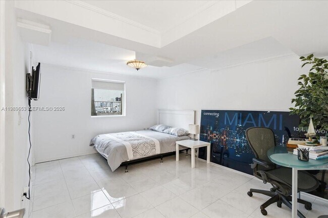 Building Photo - 1249 Biscaya Dr