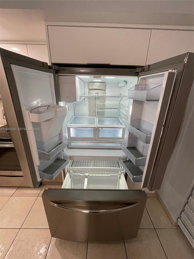 Building Photo - 8760 SW 133rd Avenue Rd