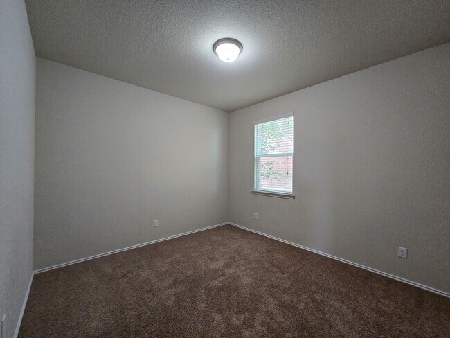 Building Photo - 9507 Adeel Dr