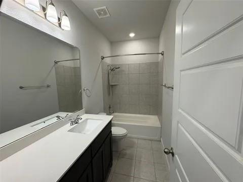 Building Photo - 1433 Eagle Nest Dr