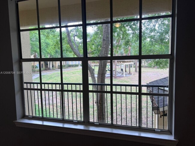 Building Photo - 2544 Robert Trent Jones Dr